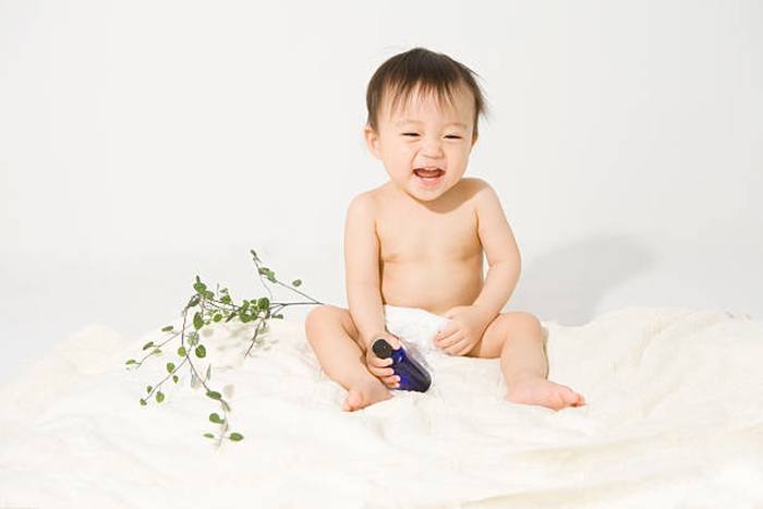 essenial oils natural teething remedies