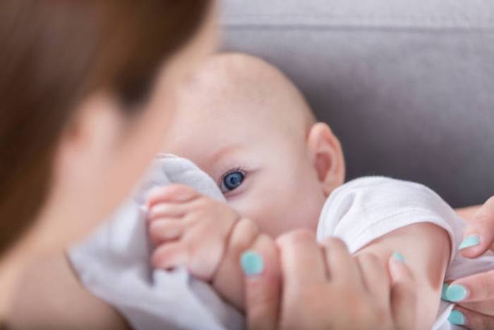 breastfeeding as natural teething relief for baby